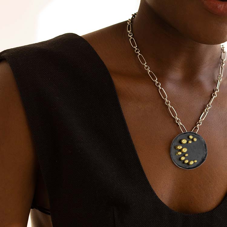Millene Dark Necklace in Gold-plated Silver