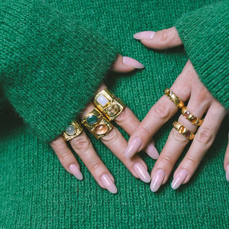 Ring Renfeld, carnelian and gold-plated silver