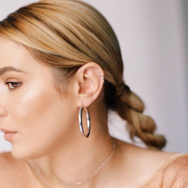 Cercei Creole Volume M din Argint – OBSIDIAN | Jewelry With Intention