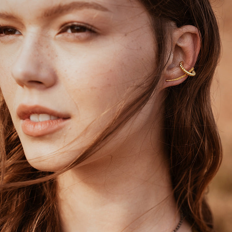 Molopo Earcuff Earrings in Gold Plated Silver